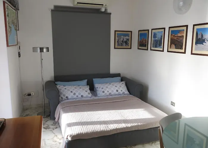 Banks 1 * Vezzano Ligure